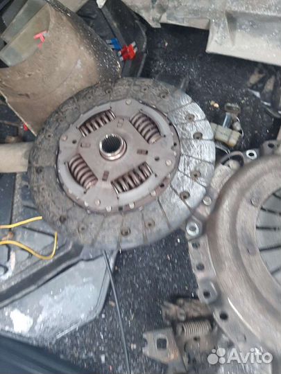 Корзина и диск сцепления на фольксваген пассат б3
