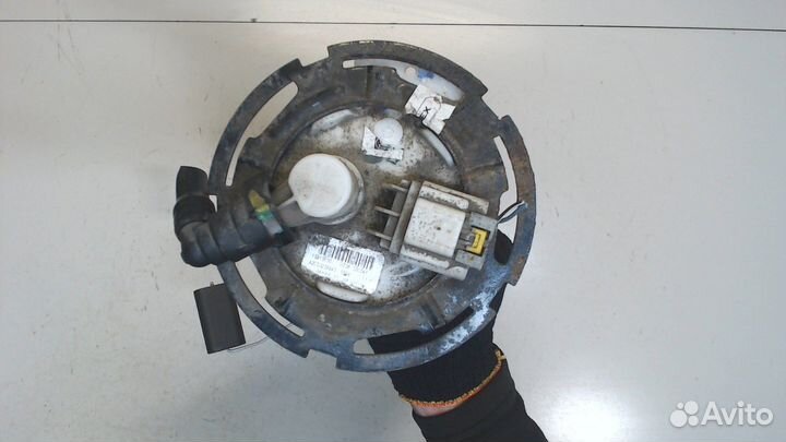 Датчик уровня топлива Cadillac SRX, 2010