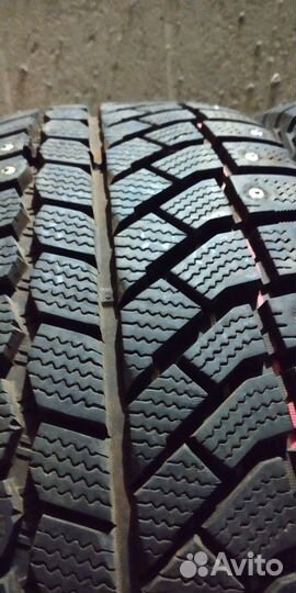 Viatti Brina Nordico V-522 205/60 R16 92T