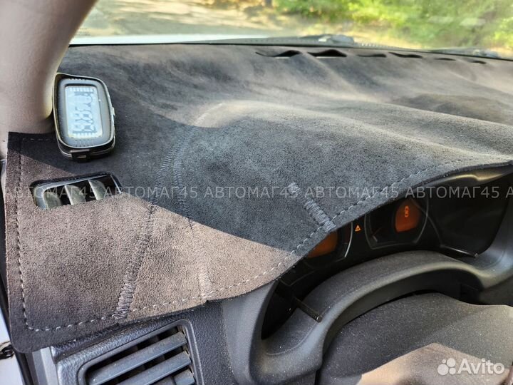 Накидка на панель из алькантары Corolla 2007-2013г