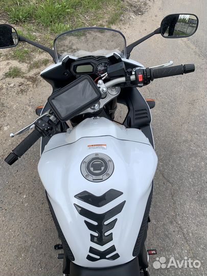 Yamaha FZ1 2012 без ABS