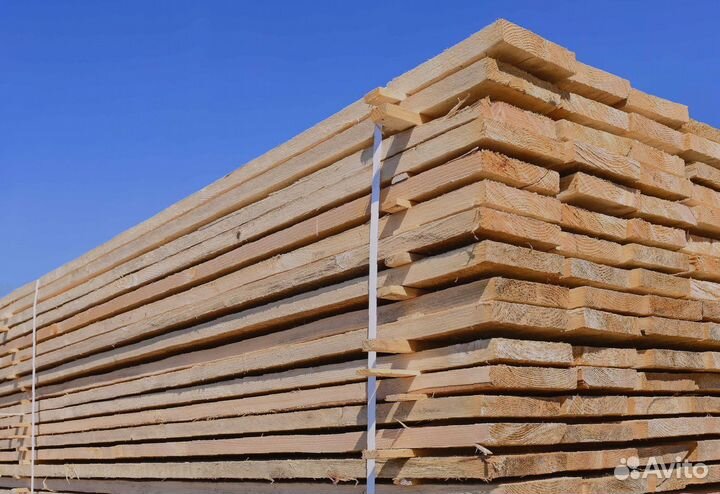 Качественное строительство с досками из лиственниц