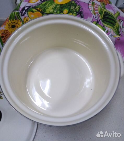 Кастрюля эмалированная 4,5л,Новая, ямз