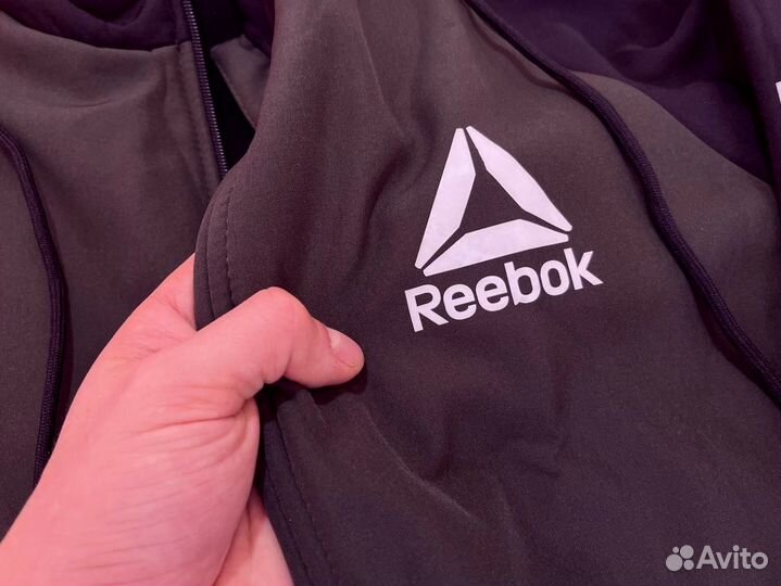 Спортивные костюмы Reebok зимние