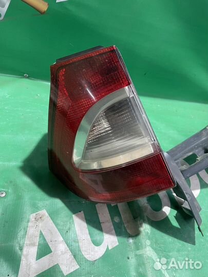 Задние фонари Ford Galaxy 2