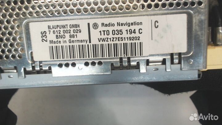 Магнитола Volkswagen Passat 6, 2005