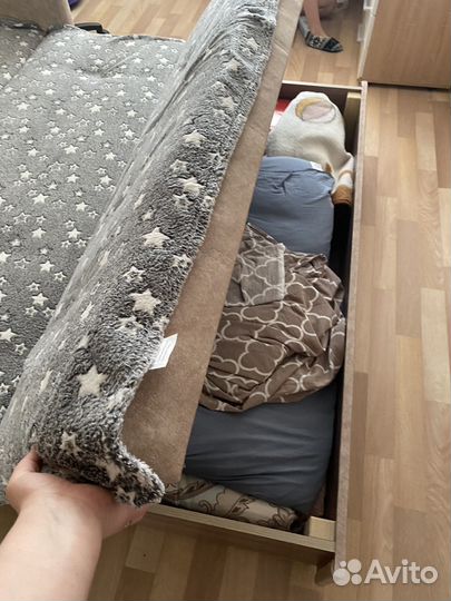 Диван прямой бу