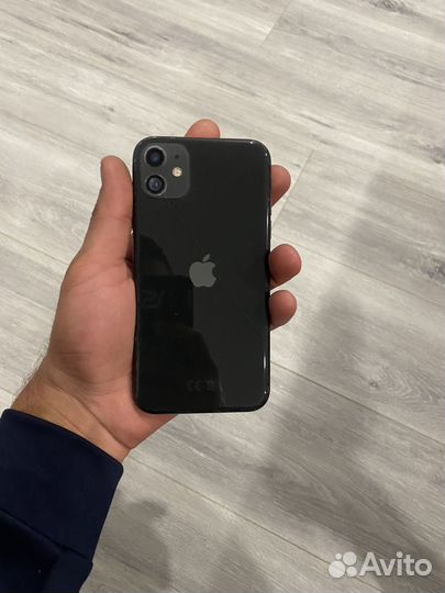 iPhone 11, 64 ГБ