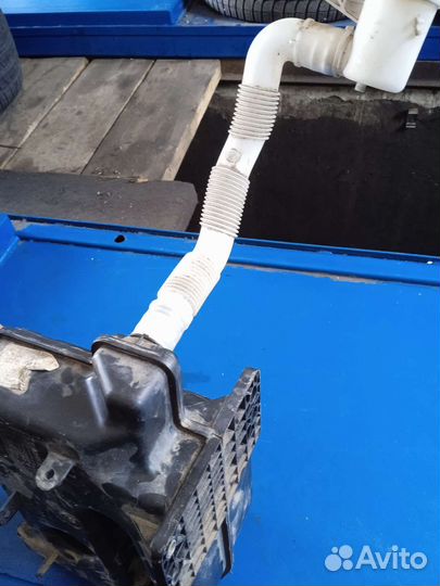 Бачок омывателя vw caddy, skoda fabia