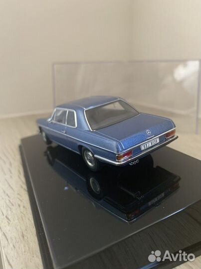 Mercedes-Benz 280C Coupe Blue (масштаб 1:43)