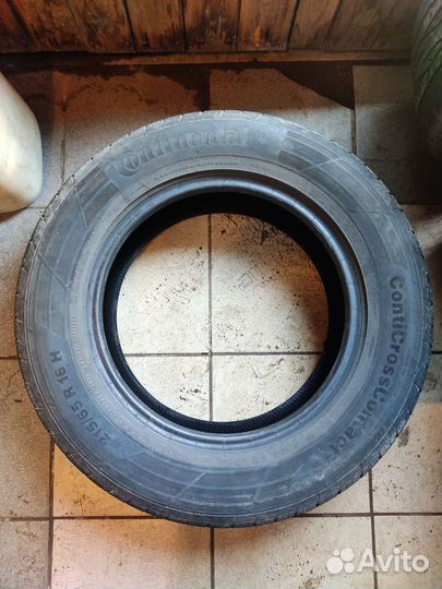 Continental ContiCrossContact LX2 215/65 R16 98H
