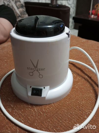 Стерилизатор для маникюрных инструментов