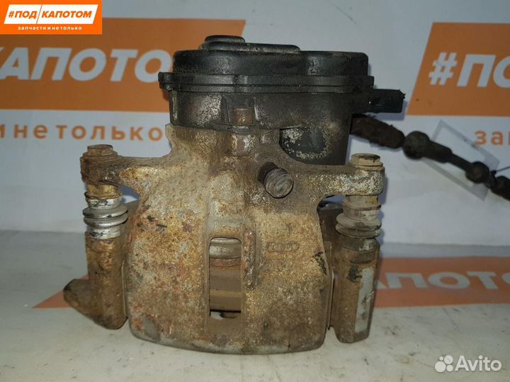 Суппорт тормозной задний левый Audi Allroad A4 B8