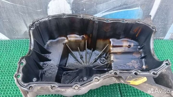 Поддон двигателя Renault scenic 1