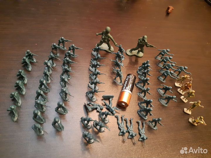Солдатики маленькие