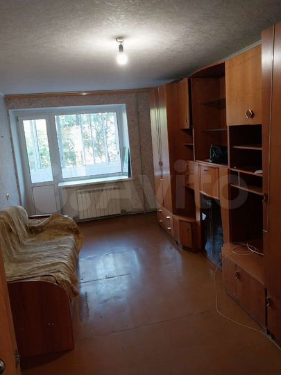 2-к. квартира, 42 м², 3/5 эт.