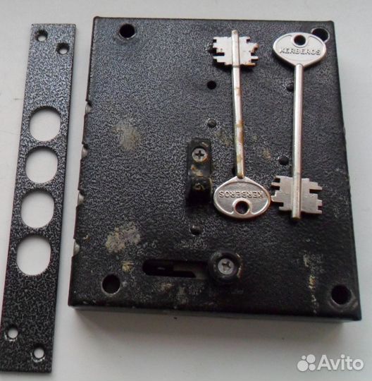 Замок гаражный накладной. б/у