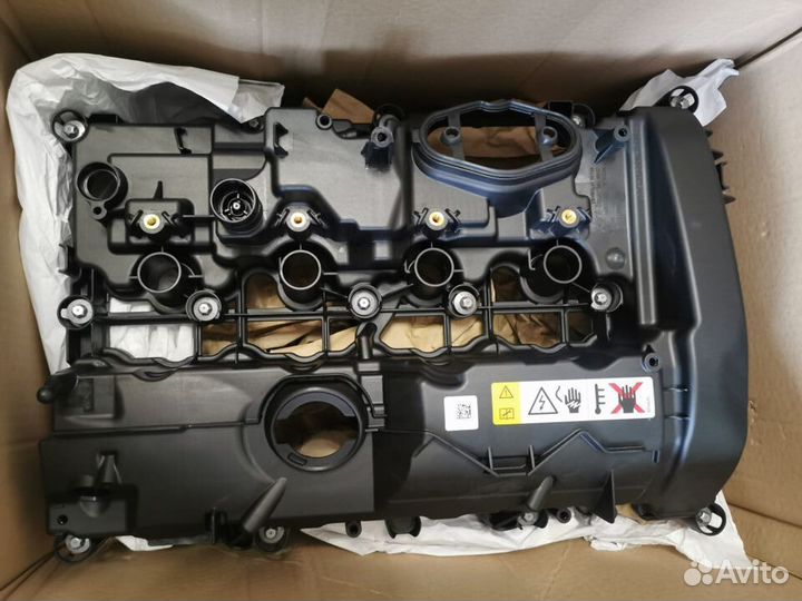 Клапанная крышка BMW b48