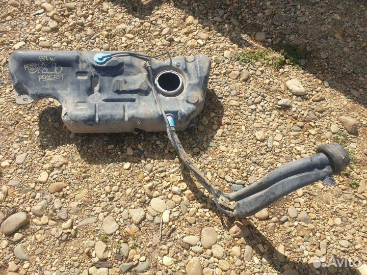 Бак топливный Бензобак Peugeot 307 TU5JP4