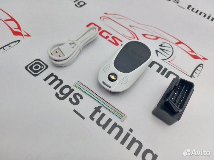 Смарт ключ Шевроле дизайн Mercedes new белый