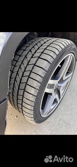 Pirelli Scorpion 295/35 R21