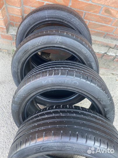 Kumho Ecsta HS51 225/50 R17