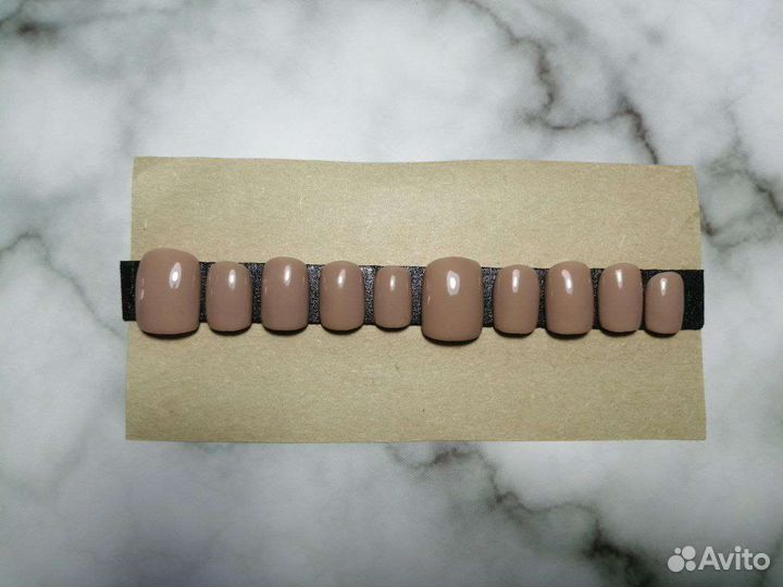 Накладные ногти на заказ