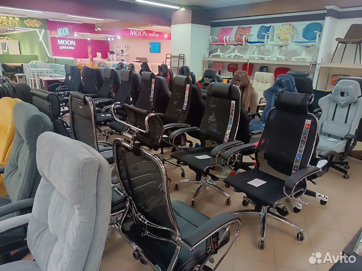 Компьютерные кресла в наличии в Калининграде