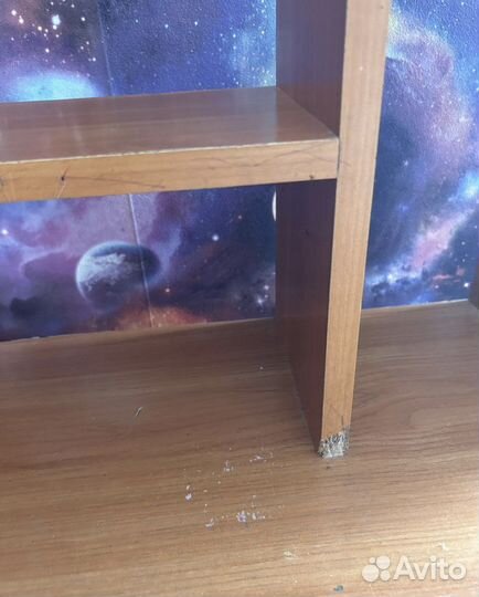 Компьютерный стол и полка