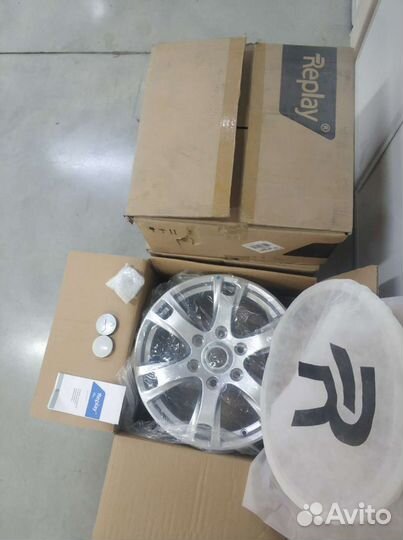 Диск колесный литой на Mitsubishi Pajero sport