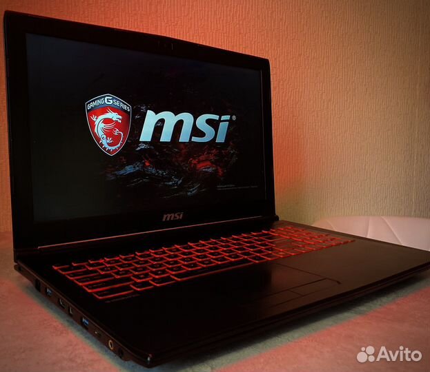Игровой ноутбук MSI GL62M 7 REX + аксессуары