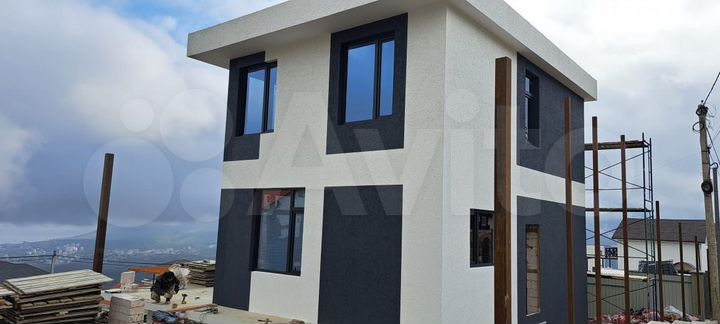 Дом 165 м² на участке 5 сот.