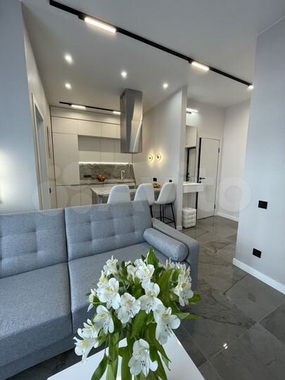 2-к. квартира, 44 м², 1/3 эт.