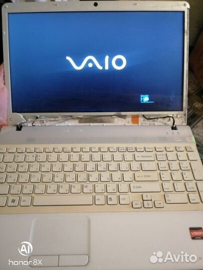 Sony vaio PCG61611V