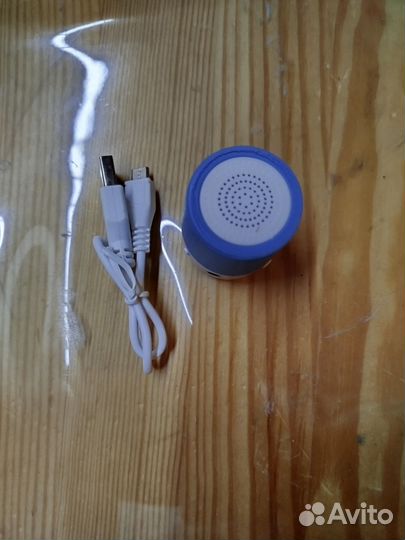 Музыкальная мини колонка