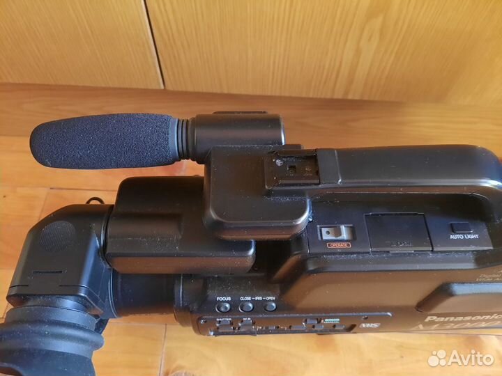 Видеокамера Panasonic M3000