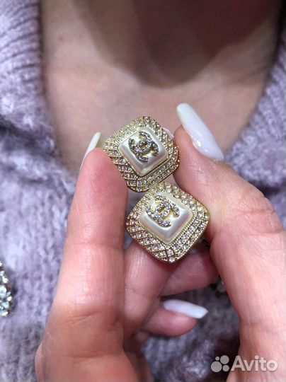 Серьги chanel