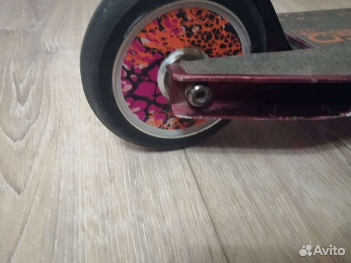 Трюковой самокат Duker 404