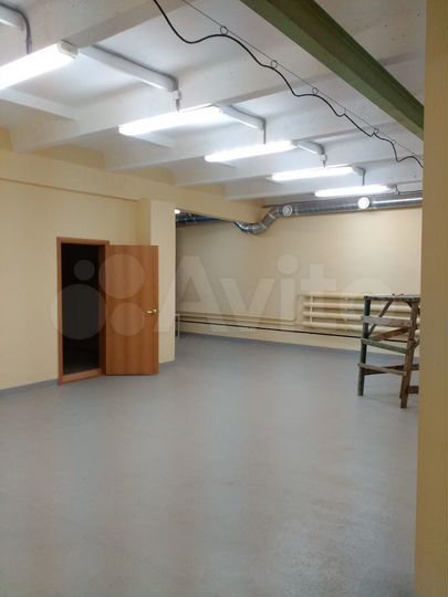 Производство, 150 м²