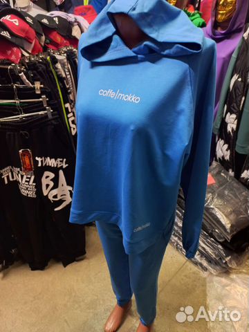 Спортивный костюм женский