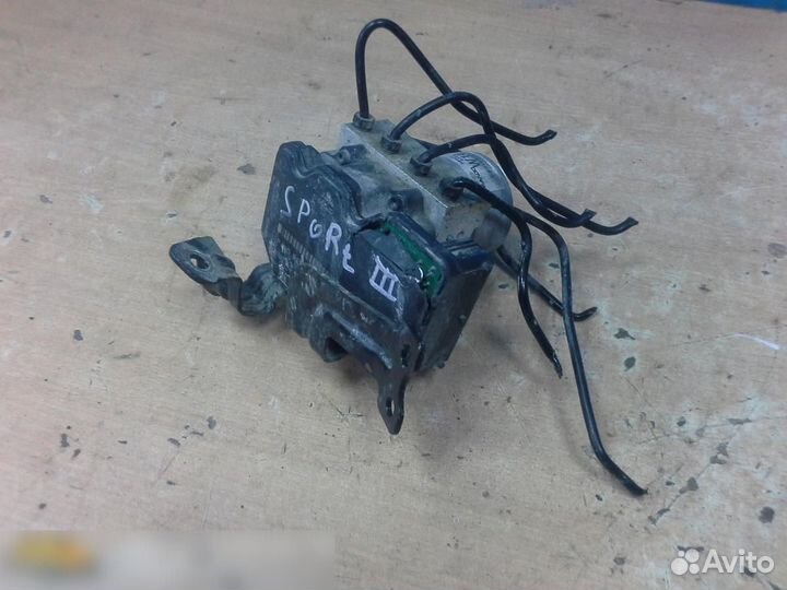 Блок ABS (насос) Kia Sportage 2010-2015