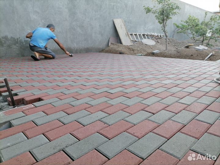 Укладка тротуарной плитки
