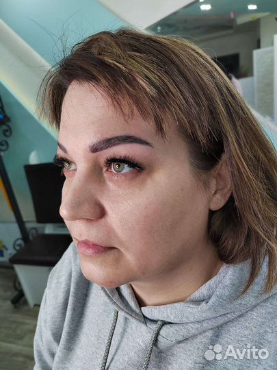 Окрашивание бровей