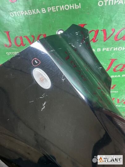 Крыло переднее правое mazda demio