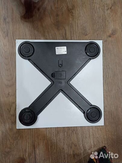 Весы напольные электронные