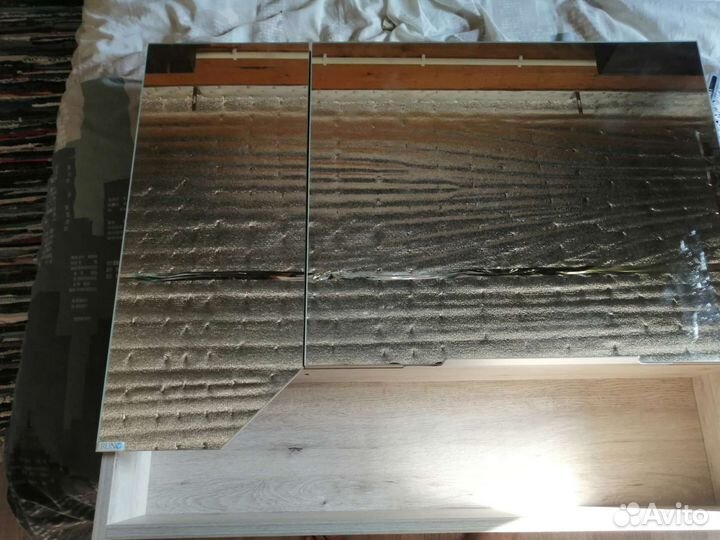 Зеркало для ванной комнаты