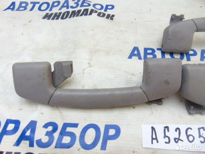 Ручка внутренняя потолочная для Nissan Primera 3