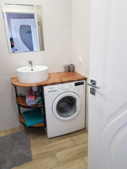 Дом 28 м² на участке 8 сот.