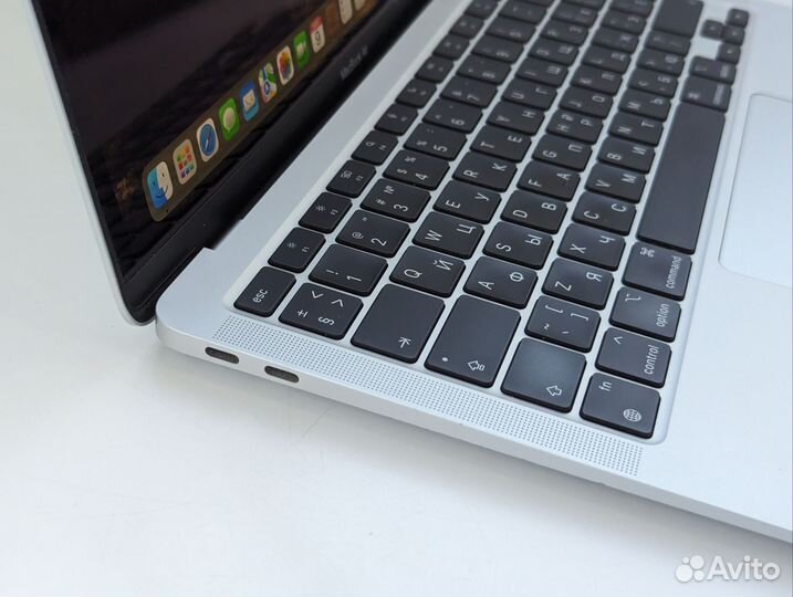 Apple MacBook Air 13 M1 8/256