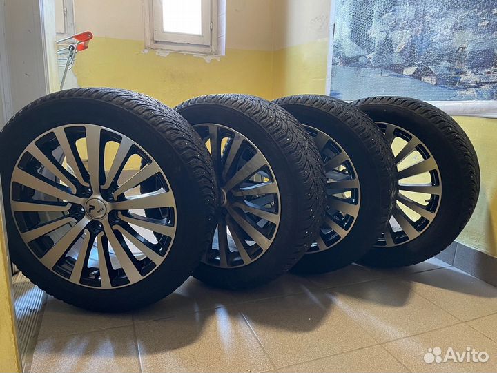 Колеса зимние KIA optima R17 Hakkapeliitta 8